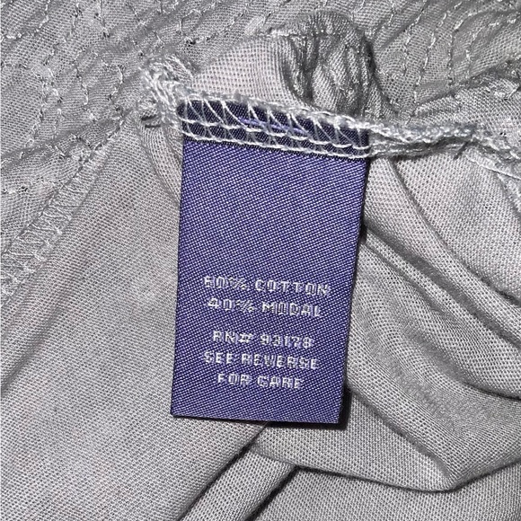 VIVIENNE by Vivienne Tam silver sequin tank top - Picture 5 of 5